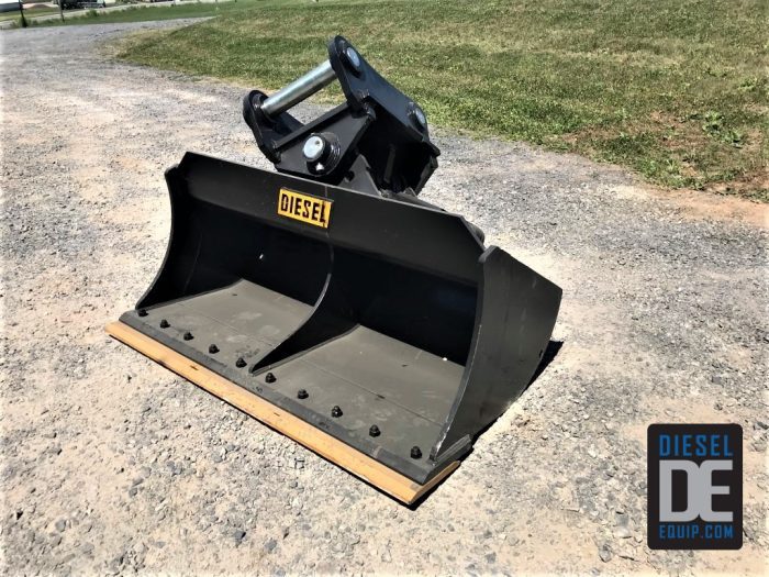 60'' TILT bucket for 160CL Excavator