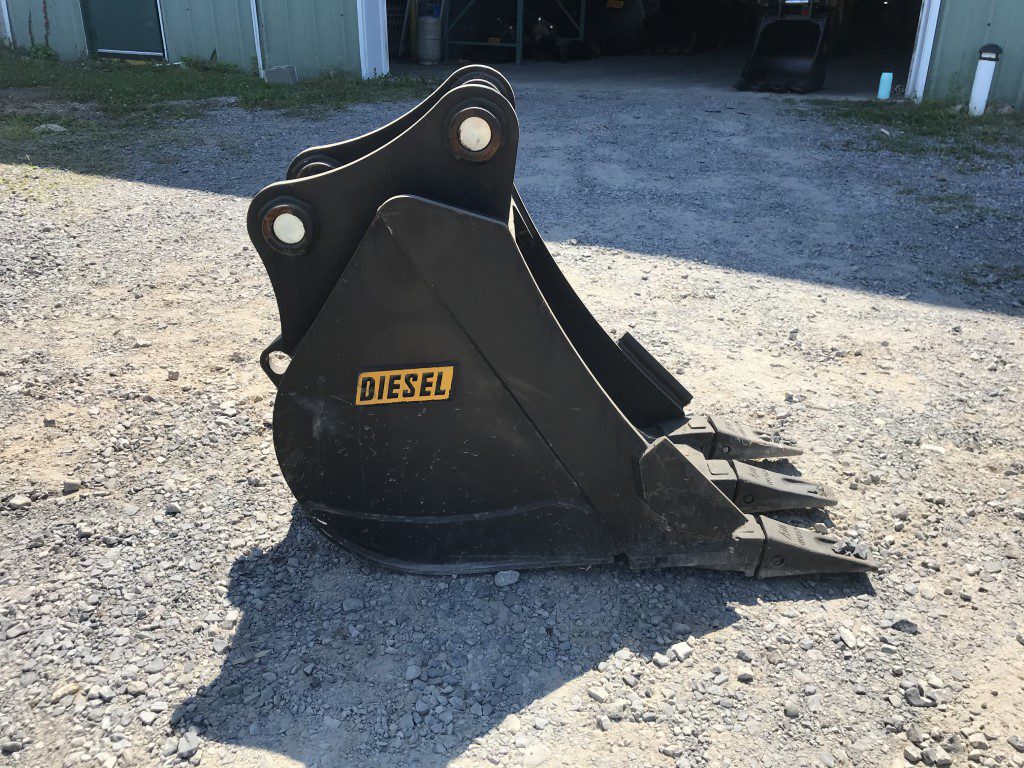 18'' Bucket for 80CL Excavator - Image 7
