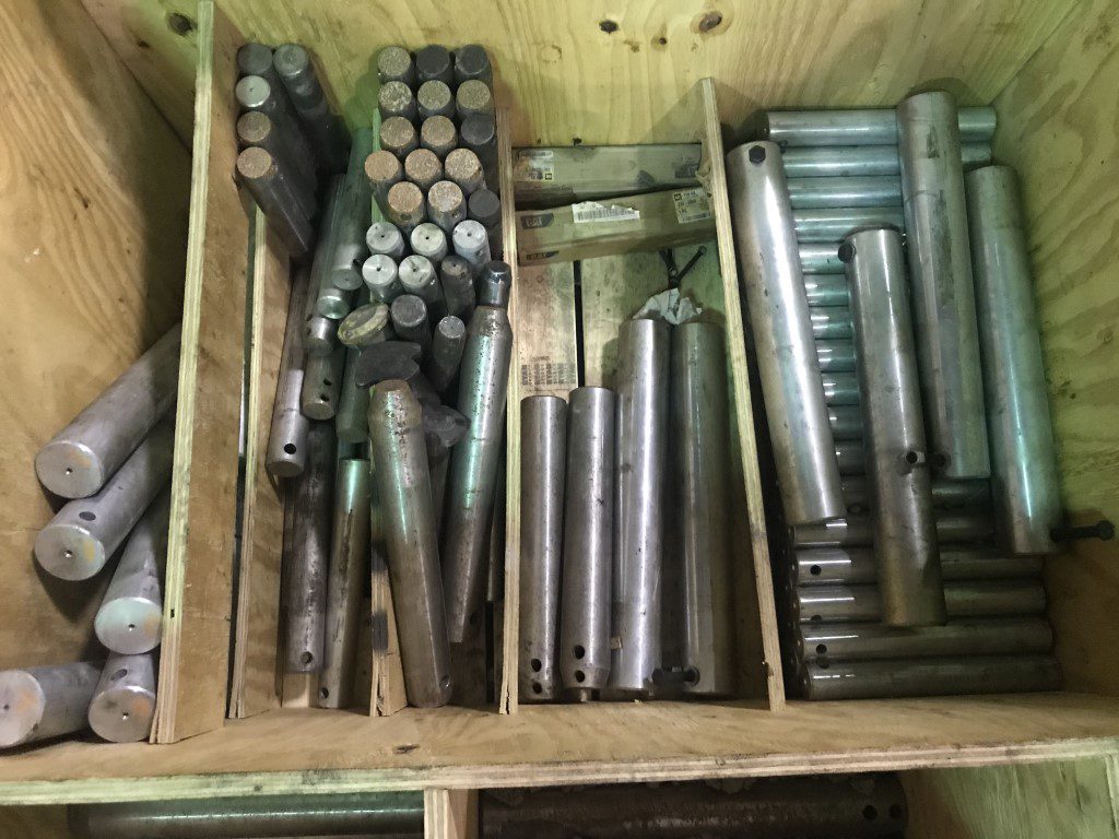 36" Bucket for 300CL Excavator - Image 12