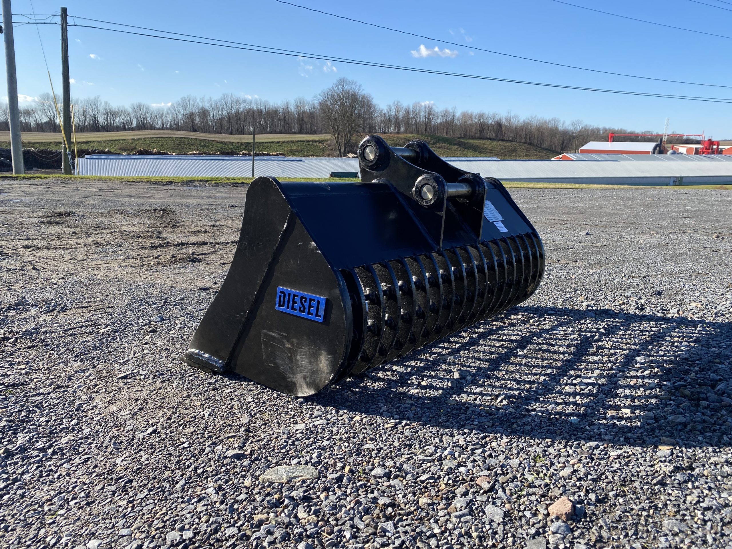 42" Screening Bucket for 35CL Excavator - Image 3