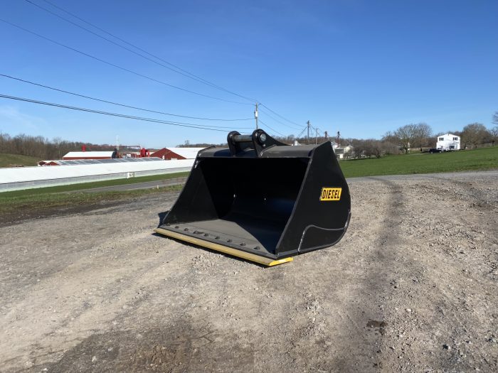 60'' DC Bucket for 120CL Excavator