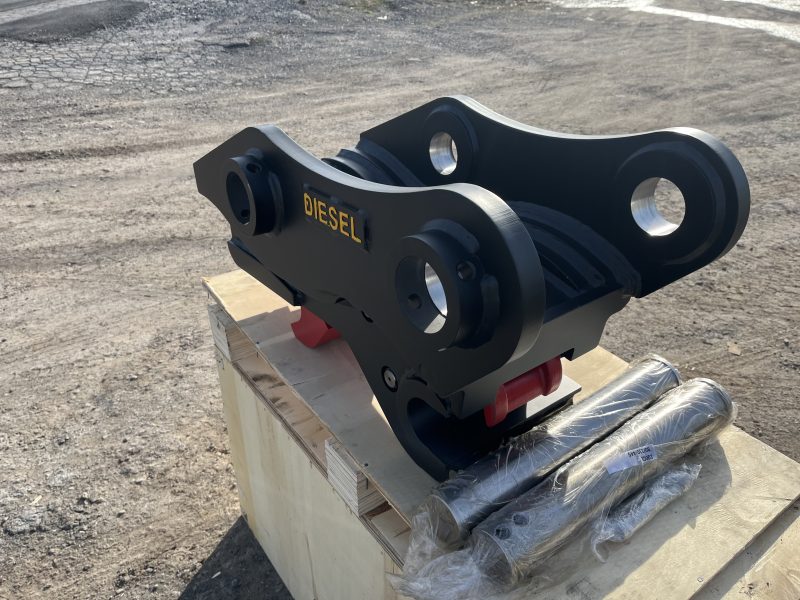QUICK COUPLER HYDRAULIC - 220CL - Dynamic Attachments