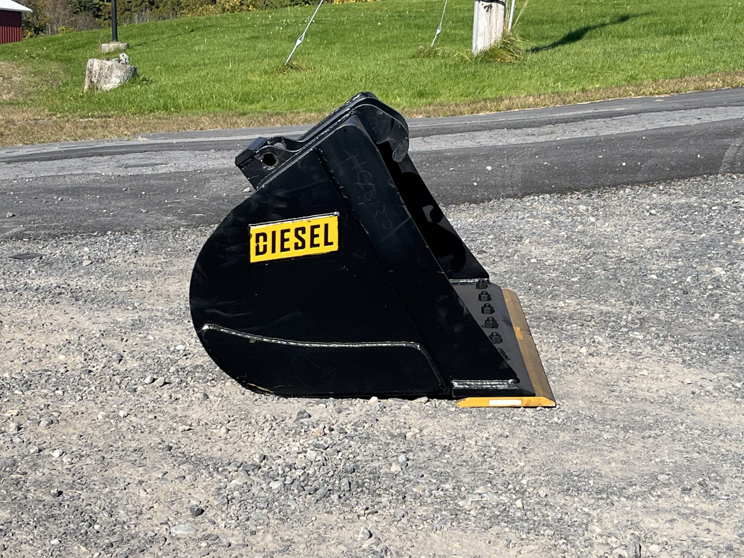 42" Ditch Cleaning Bucket for Bobcat E45/50/55 - Image 3